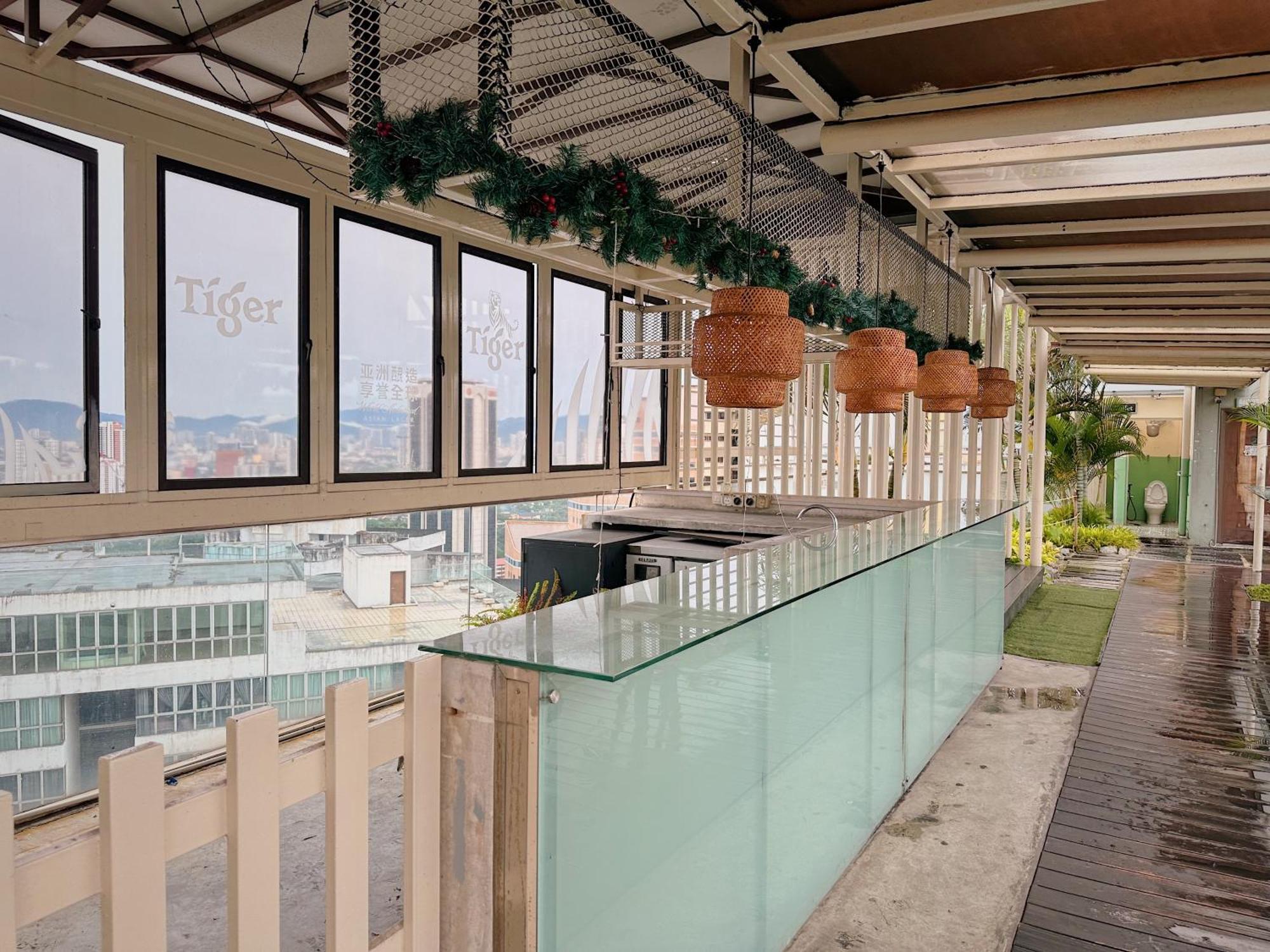 Modern Bauhaus Studio At Regalia Klcc Infinity Pool Κουάλα Λουμπούρ Εξωτερικό φωτογραφία